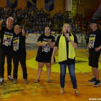 IMG_4083 (Custom)