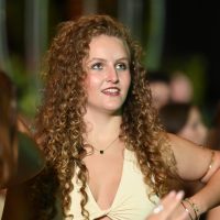 EME_0747